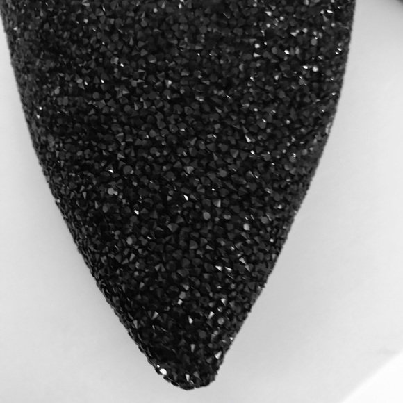 Shoes - Picture 3 of 6